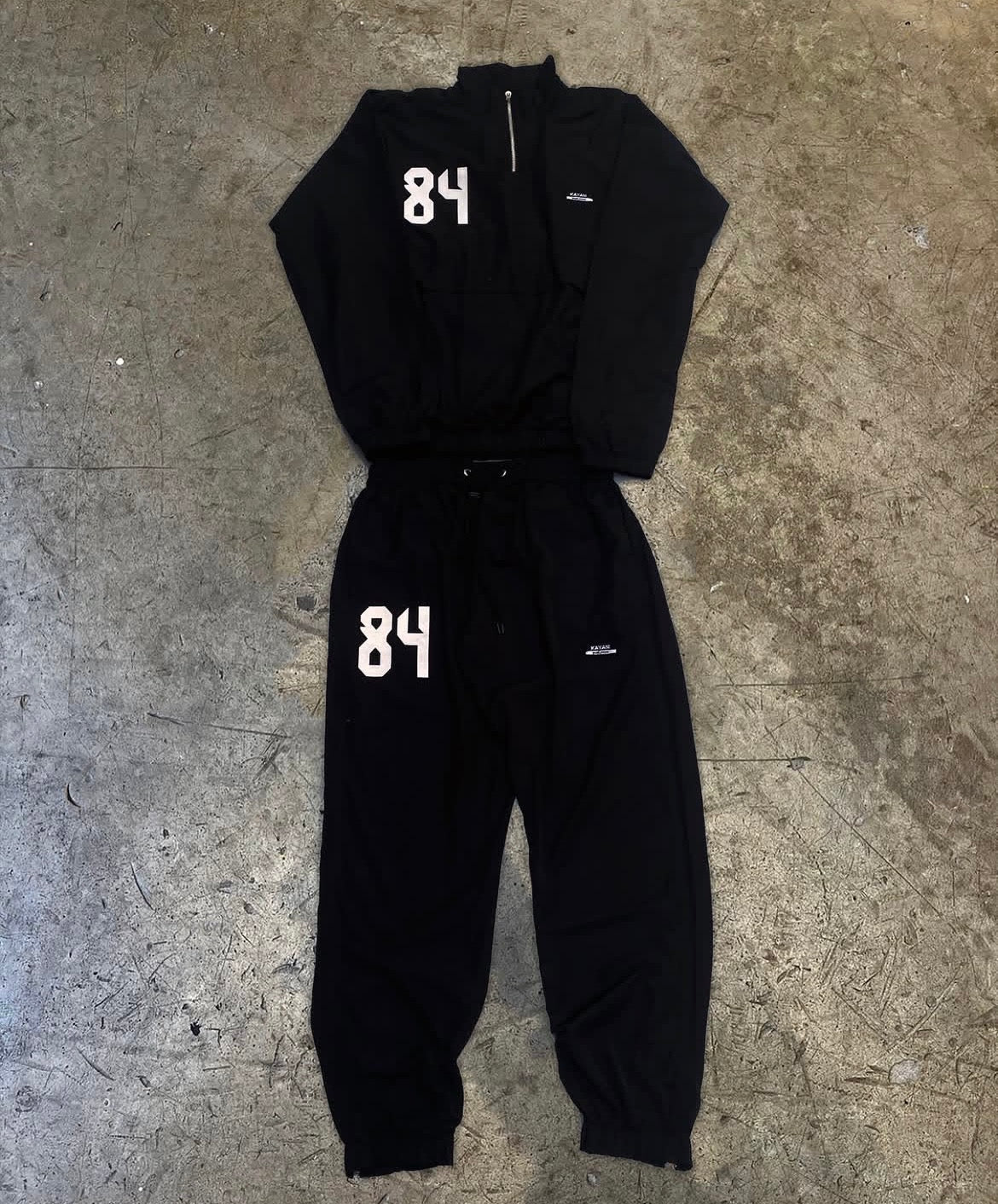 84 TRACK SUIT
