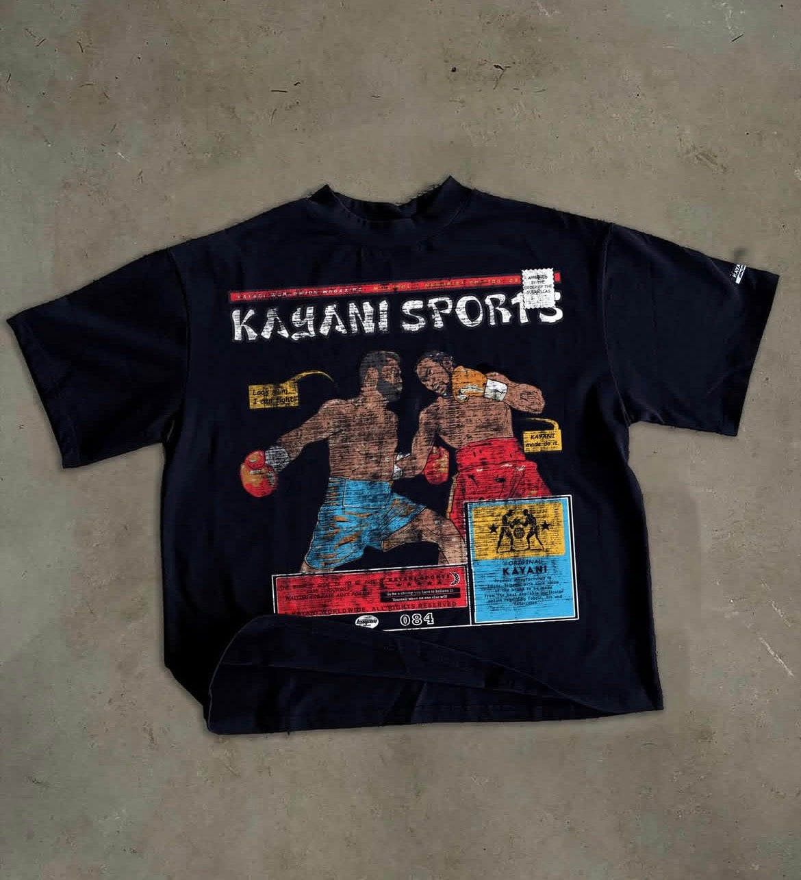 MAGAZINE GRAPHIC TEE